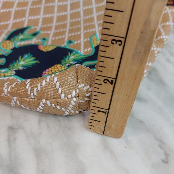 Vera Bradley Women's Straw Woven Crab Pattern Crossbody Bag - Picture 9 of 10